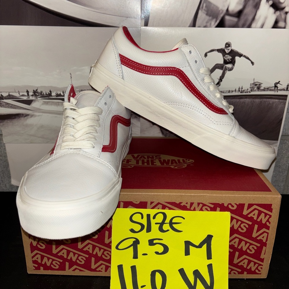 Vans Old Skool Leather sz 9.5 Men 11.0 Woman
